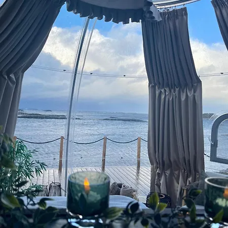 Luxury tent Atlantic Dome Farstad