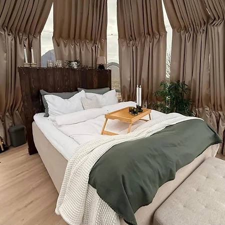 Luxury tent Atlantic Dome